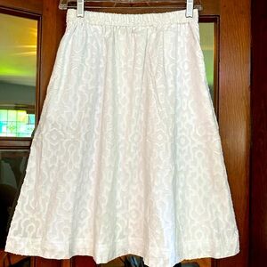 White eyelet knee length skirt SIZE 2